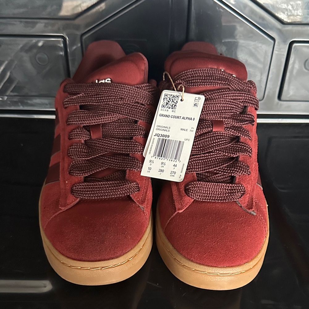 Adidas Grand Court Men's Burgundy and Tan Sneakers size 10